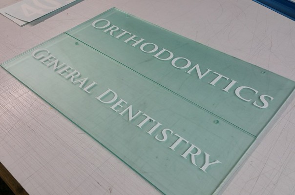 My Dentist – Directional Signs